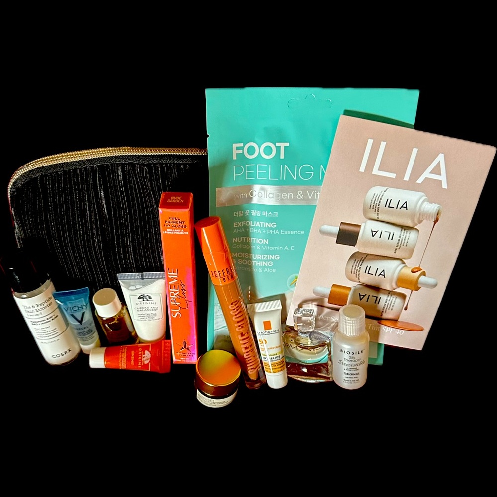 13PC Gift Set~Cosmetic bag Makeup Skincare Foot Peel Hair Care Misc. - Picture 2 of 2